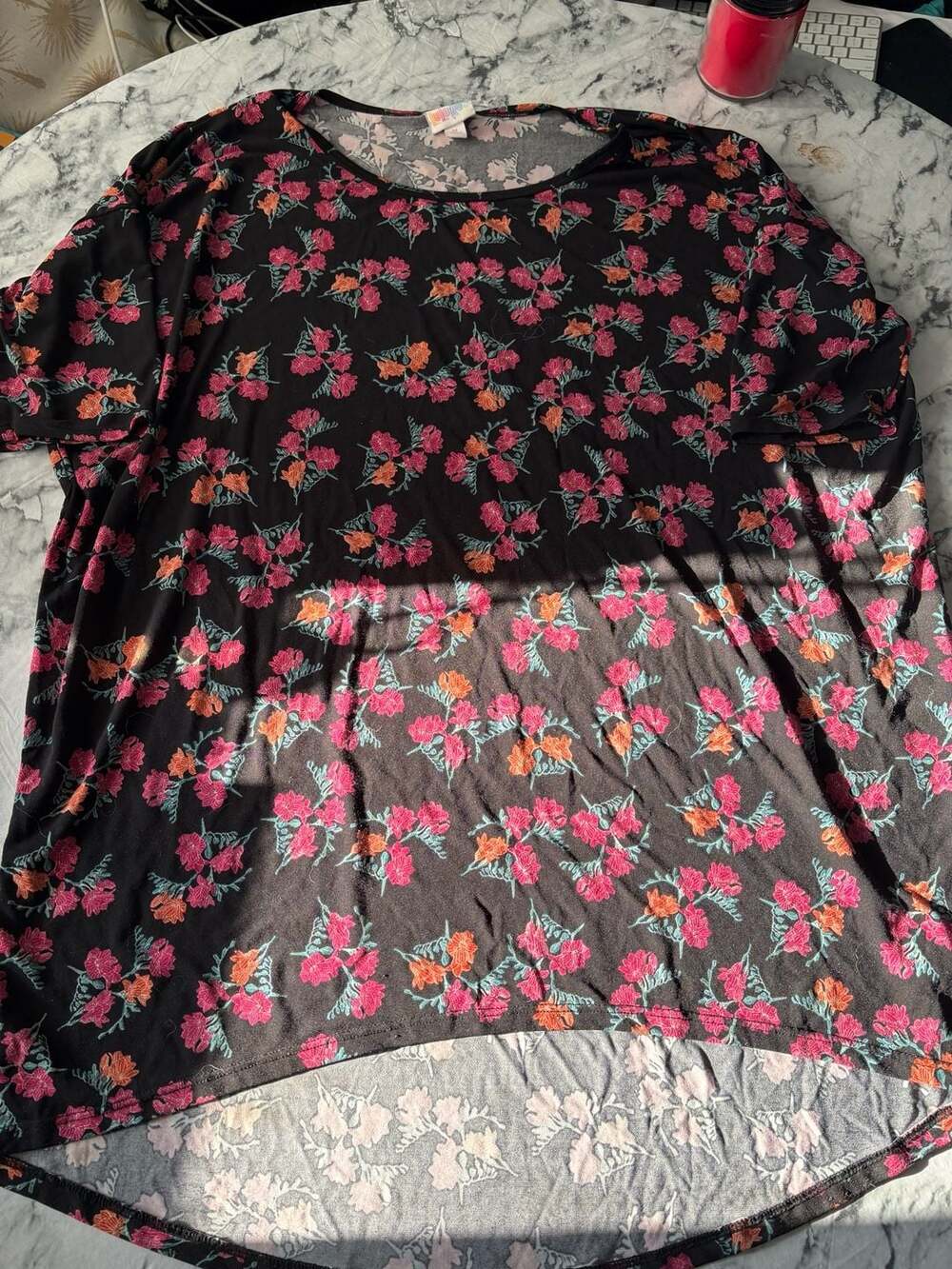 LuLaRoe Black Floral Short Sleeve Tunic Top Size M